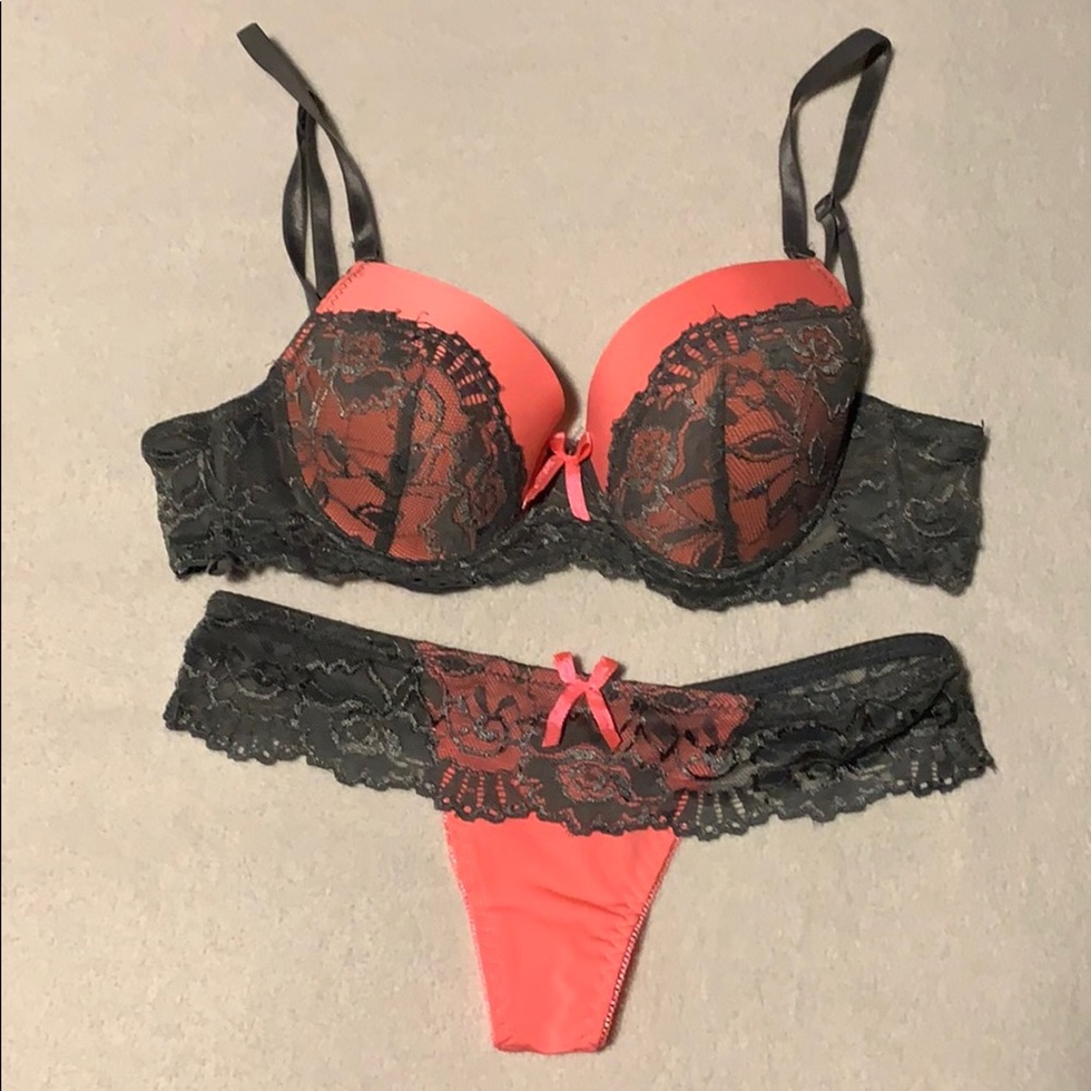 Sugar Coral Lace & Microfiber Push-Up Bra & Thong